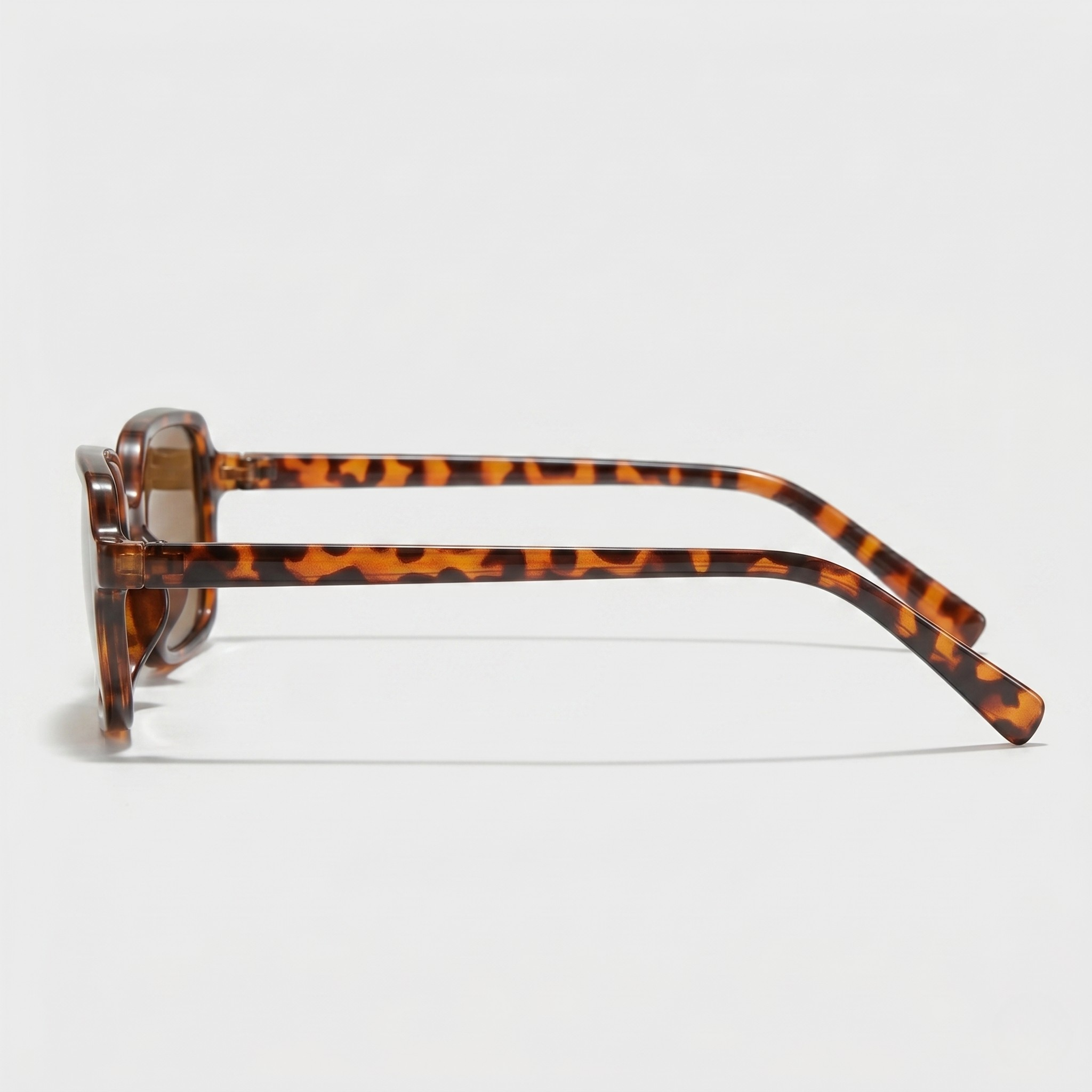 ORA | LEOPARD